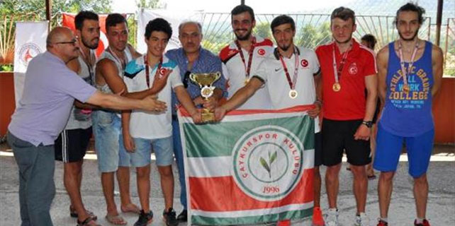 Rafting'de Rize'ye 2 Türkiye Şampiyonluğu geldi