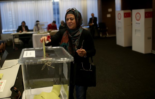51 ülkedeki 90 temsilcilikte oy verme işlemi sona erdi