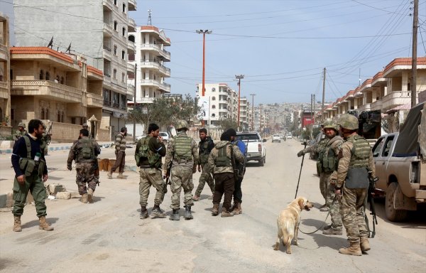 Afrin'de mayın temizliği başladı
