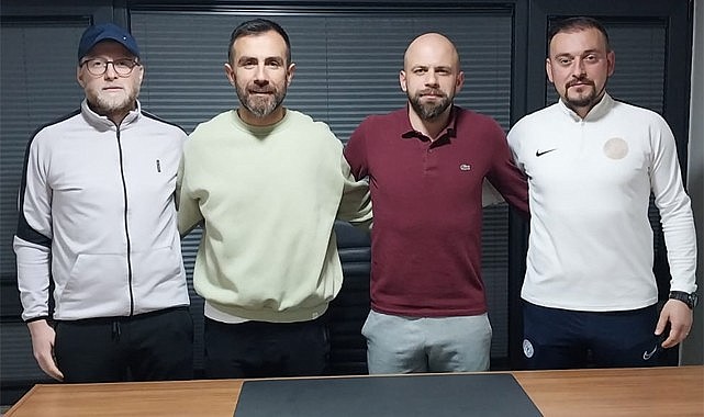 BAL ekibi Rize Özel İdarespor, Ekrem Dil teknik direktörlüğünde yeni ekibiyle anlaştı.