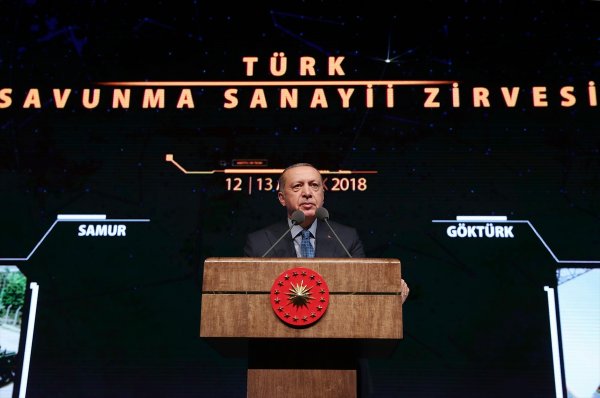 Cumhurbaşkanı Erdoğan Türk Savunma Sanayii Zirvesi'nde
