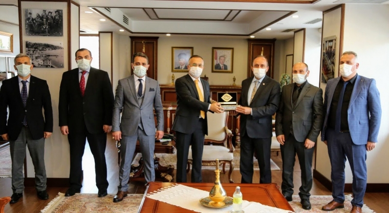 Öz Sağlık İş Genel Başkanı Devlet Sert Rize'de Çeşitli Kurumlarda Ziyaretler Gerçekleştirdi 
