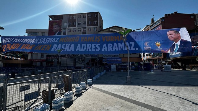 Rize Meydanı Hazır, Cumhurbaşkanı Erdoğan’ı Bekliyor