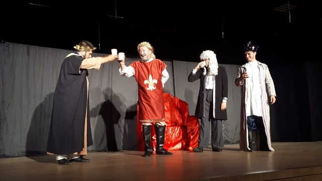 Rize Ülkü Ocaklarından 'Her Bizans'a Bir Fatih' adlı tiyatro oyunu