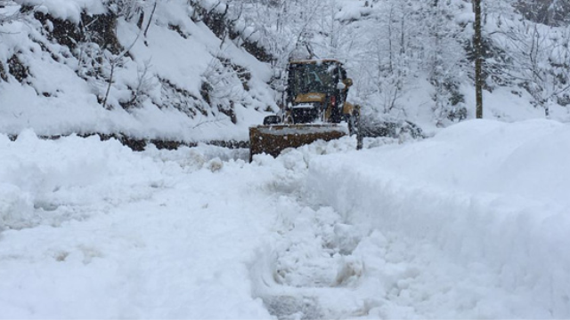 Rize’de 26 Köy Yolu Kar Nedeniyle Ulaşıma Kapandı