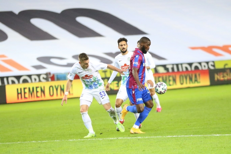 Trabzonspor, Rizespor'u 2 golle geçti