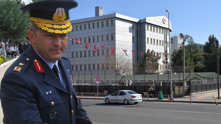 Tuğgeneral Özkan Edip Akgülay tutuklandı...