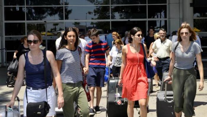 Türkiye'ye gelen turist sayısı 37 milyonu geçti