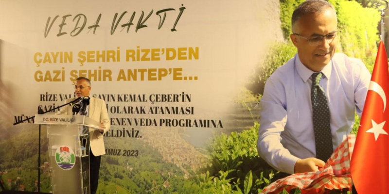 Vali Çeber Onuruna Rize'de Veda Programı Düzenlendi
