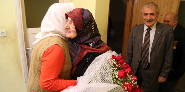 Rize Belediyesi Şehit Annelerini unutmadı