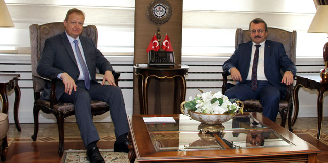 Sütlüoğlu’ndan Trabzon Valisi Yavuz'a ziyaret