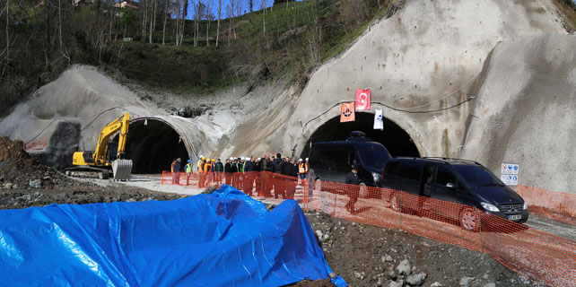 Pehlivantaşı Tünelleri'nin iki ucu birleştirildi
