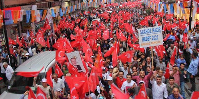 Rize'de Cumhurbaşkanı Erdoğan'a destek yürüyüşü