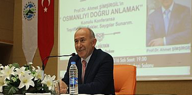 Ardeşen'de “Osmanlıyı Doğru Anlamak” konferansı
