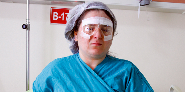Gürcü hasta Rize'de gözlerine yeniden kavuştu