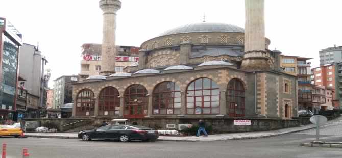 Rize’de Hırsızlar Camiye Dadandı