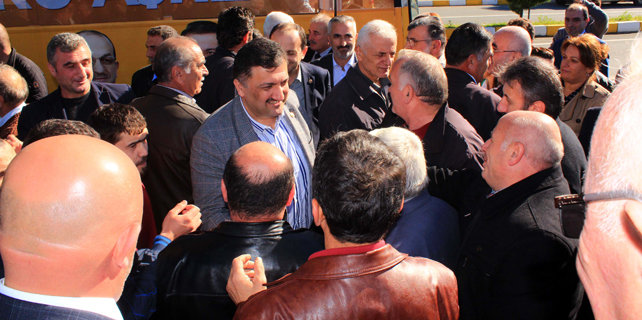 AK Parti Rize'de Teşekkür ziyaretlerini sürdürüyor