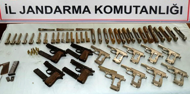 Rize'de 2 silah kaçakçısı tutuklandı