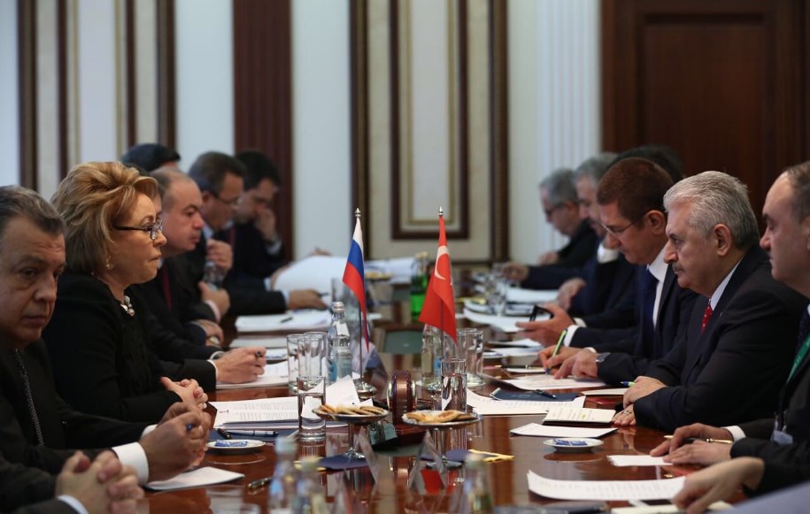 Başbakan Yıldırım-Medvedev görüşmesi