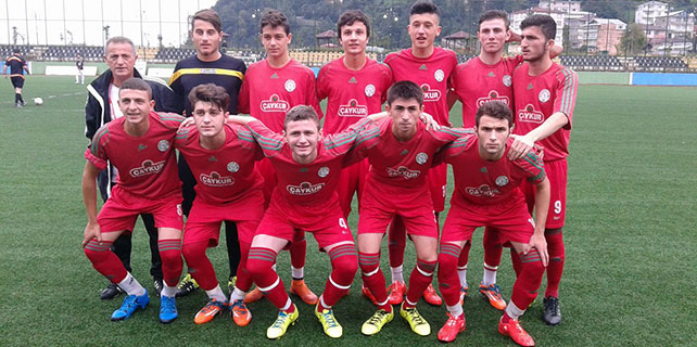 Çaykurspor U19 takımı 3-0'a alıştı