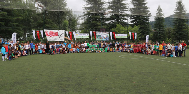 8. Çay ve Yaz Sporları Festivali Futbol Turnuvası başladı