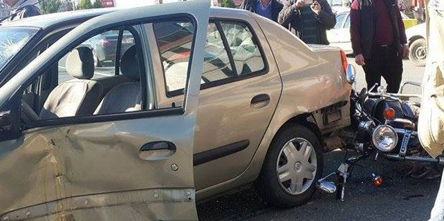 Ardeşen'de trafik kazası: 2 yaralı