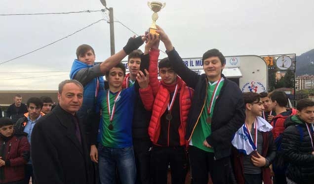 Okullar arası Kros Yarışması şampiyonları belli oldu