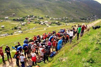 Dağcılar Festival Kapsamında 3 Bin 650 Rakımlı Tatos Dağı Zirvesinde