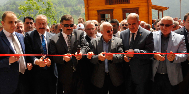 Tunca Belediyesi'nin yeni hizmet binası açıldı