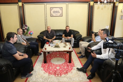 Rize Belediye Başkanı Rahmi Metin de “Hayde Çaya Bakalım” Dedi