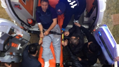 Rize Emniyet Müdürü Altuğ Verdi'yi Şehit Eden Polis Memuru Ambulansla Adliyeye Getirildi