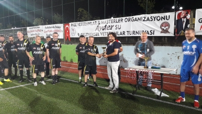 Rize veteranlar & masterler Ayder su 9. geleneksel veteranlar futbol turnuvası sona erdi 
