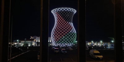 Rize'de Çay Çarşısı'na Filistin bayrağı görüntüsü yansıtıldı