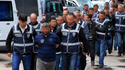 Rize'de FETÖ'den Gözaltındaki 19 Kişiden 9 'u Tutuklandı