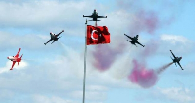 Türk Yıldızları Gösterilerini Rize'de Yapacak 